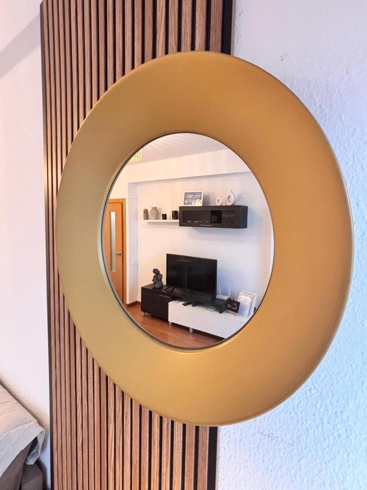פואנגירולה Apartamento Primera Linea De Playa Paseo Maritimo Perla 5 מראה חיצוני תמונה